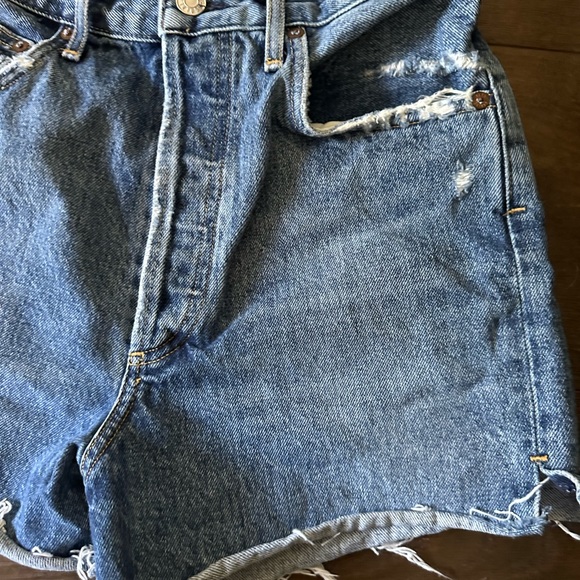 Agolde Dee Shorts - Picture 6 of 8